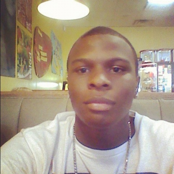 Meet your Posher, Curtis - Picture 1 of 1